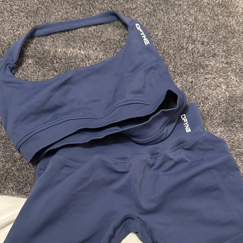 Dfyne set